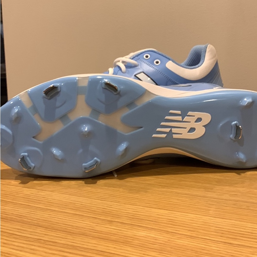 New balance Baby Blue Baseball cleats